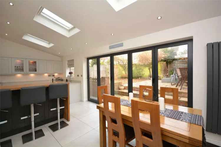 House For Sale in Wakefield, England