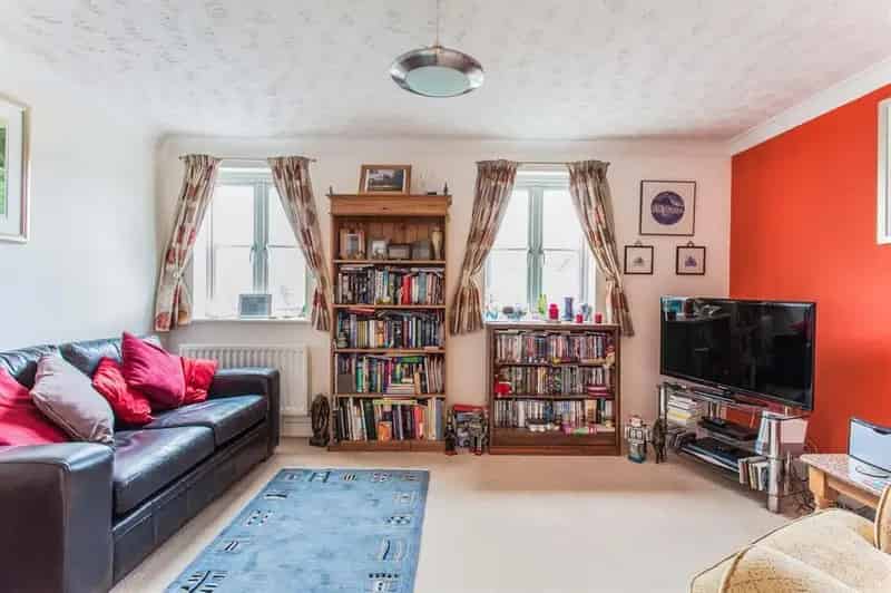 Four Bedroom Townhouse Redrow Estate Frome Available July
