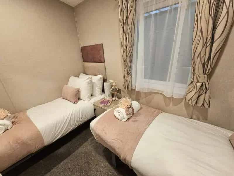2 Bed Lodge Retirement Home for Sale