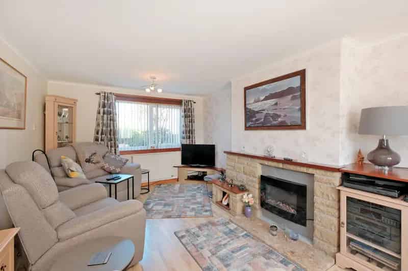 3 Bed Semi Detached House Peterhead