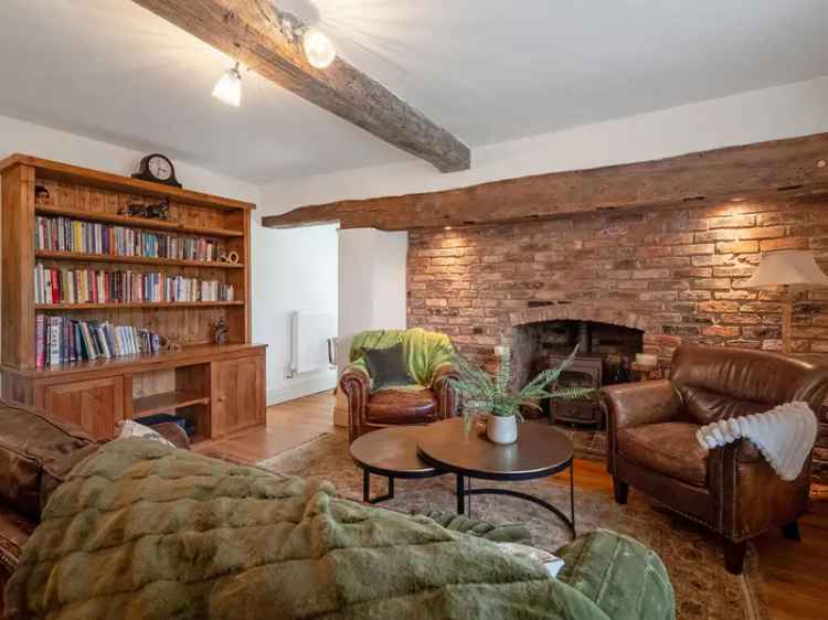 Lowcross Farmhouse: 6 Bed Georgian Equestrian Property