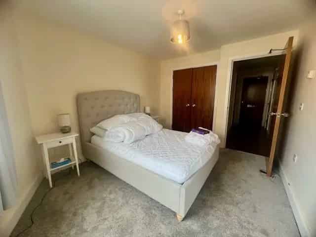 Cardiff Bay Apartment One Bedroom Water Views Parking