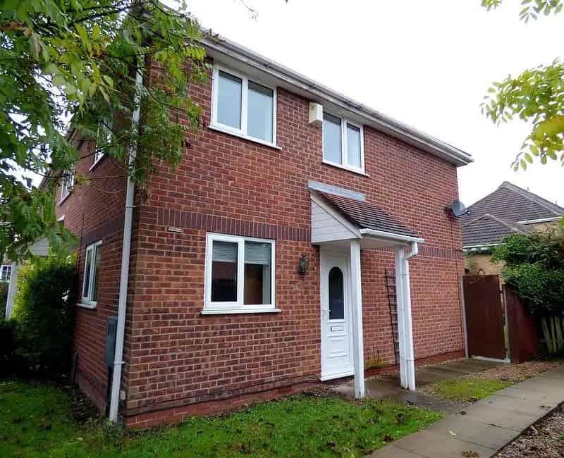 2 Bedroom Townhouse For Rent