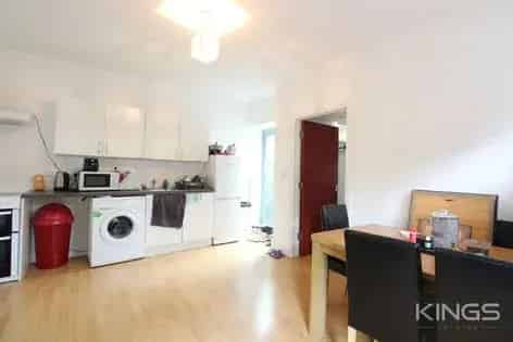 1 Bedroom House Southampton Private Garden Available September