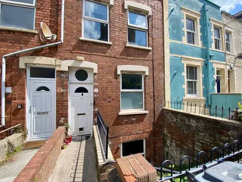 2 Bedroom Maisonette To Rent Totterdown