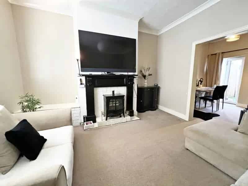 2 Bedroom Terrace House For Sale