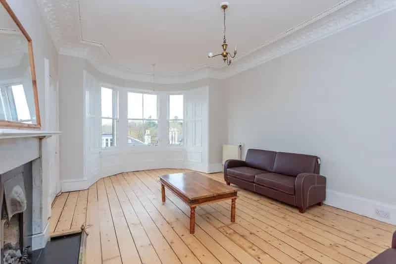 3 Bedroom Apartment for Rent Edinburgh New Town