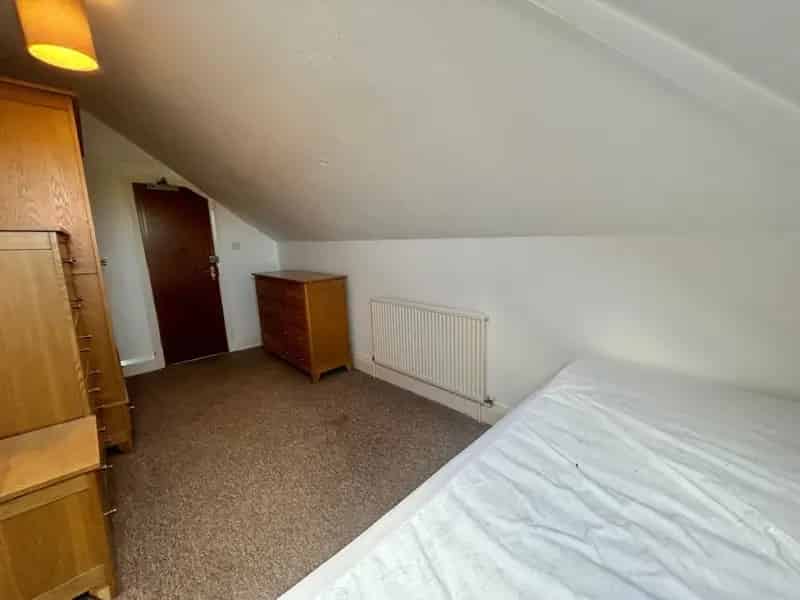 1 Bedroom Flat To Rent Available 13062025