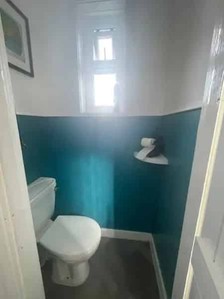 2 Bed House New Kitchen Large Garden Wet Room Near Family Needs