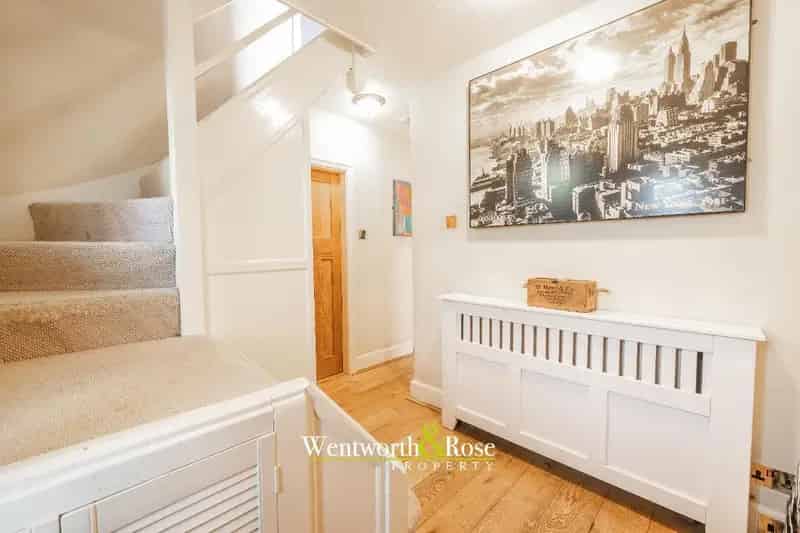 4 Bedroom Detached House for Sale Near Lickey Hills