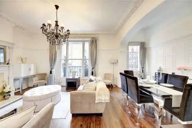 3 Bedroom Maisonette for Sale in Knightsbridge London