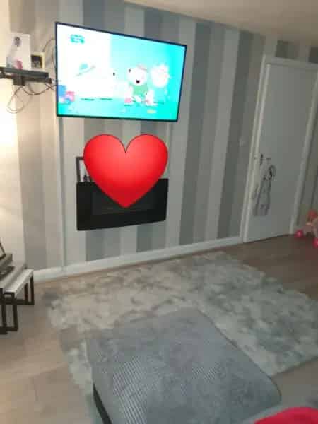 3 Bedroom House Near Tesco with Garden and Drive