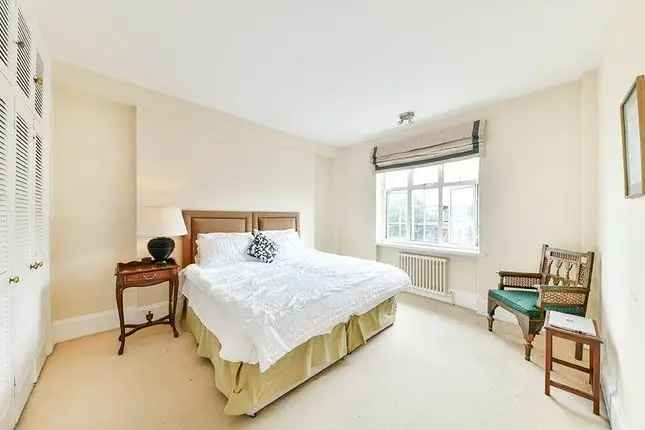 Two-Bedroom Apartment Kensington High Street Short Let