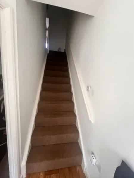 2 Bedroom House with Private Parking
