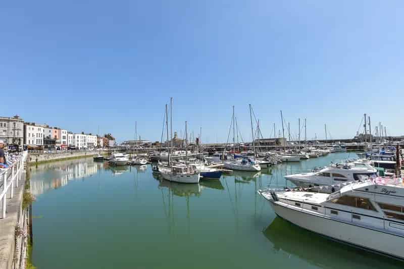 3 Bedroom Terraced House for Sale near Ramsgate Royal Harbour