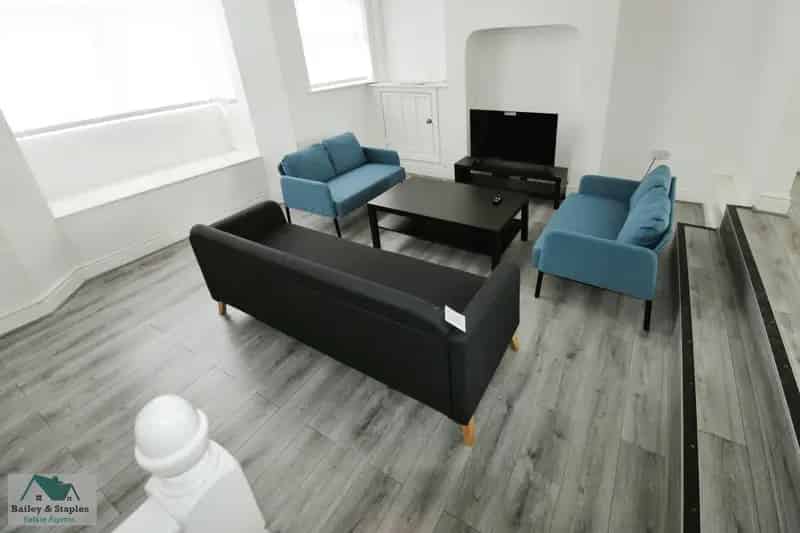 4 Bed House Share Walton Village All Bills Included