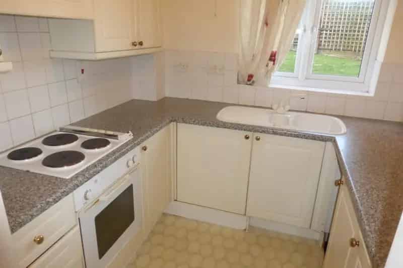 One Bedroom Waterfront Apartment with Parking