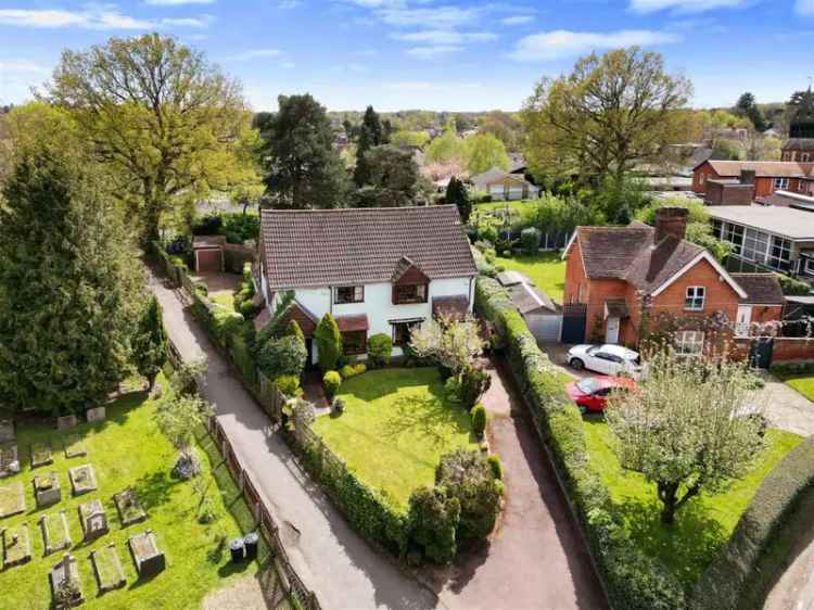 3 Bedroom Semi Detached Cottage Near Shenfield Station