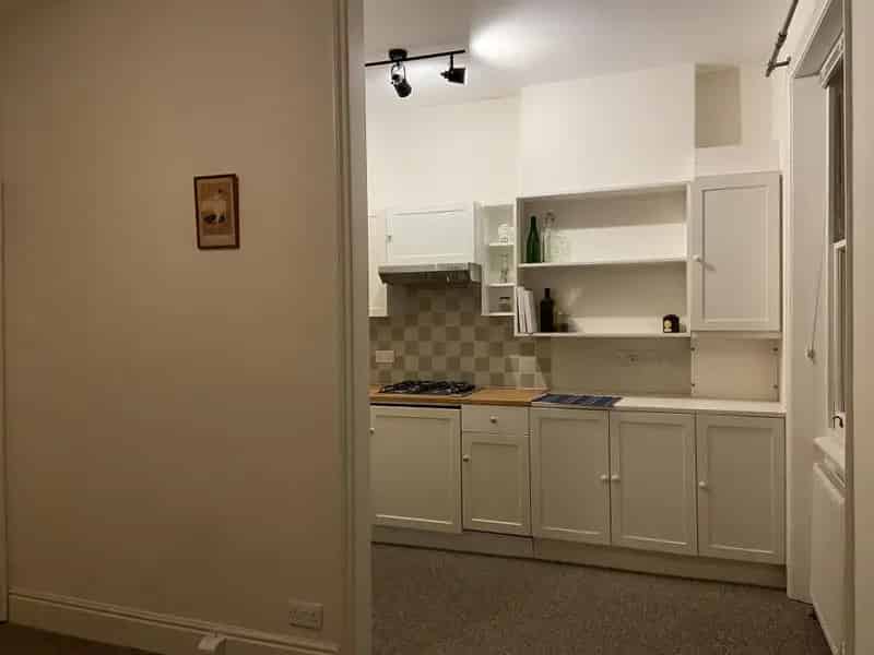 1 Bedroom Flat House to Rent