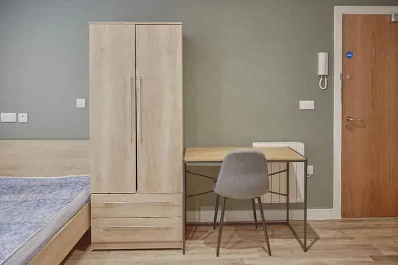 1 Bedroom Ground Floor Flat to Rent for Young Renters and Students