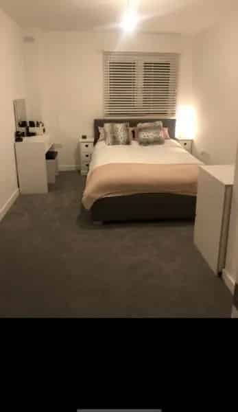 2 Bedroom Flat for Sale - Modern, Spacious, Right to Buy