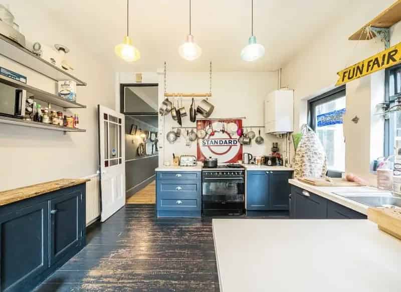 Five Bedroom Family Home with Period Features and South-Facing Garden