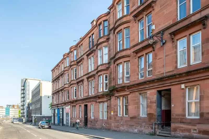 1 Bedroom Flat for Sale in Garnethill Glasgow