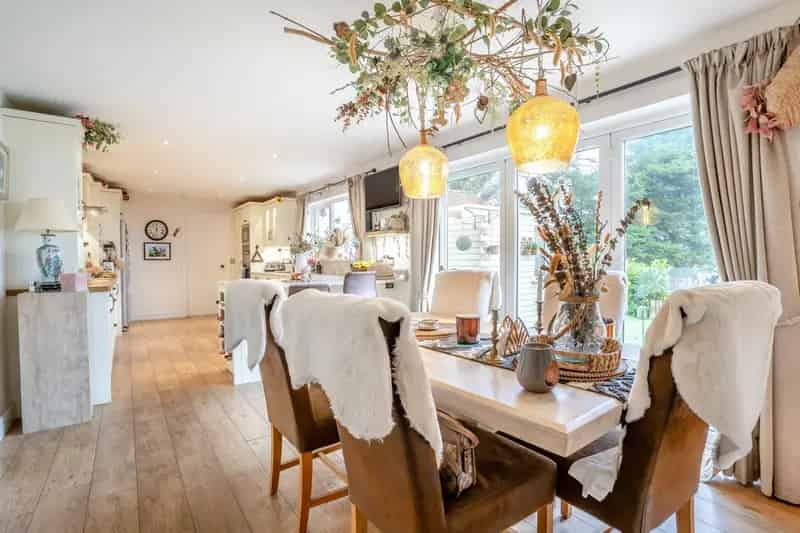 Four Bedroom Detached House for Sale in Rhiwbina