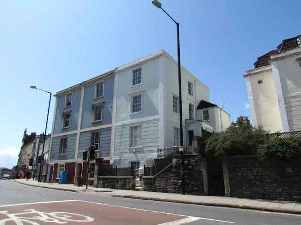 6 Bedroom Student House Stapleton All Bills Included