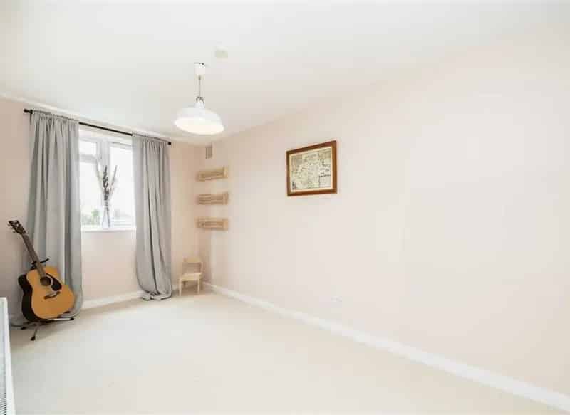 2 Double Bedroom Flat Near Kilburn Station