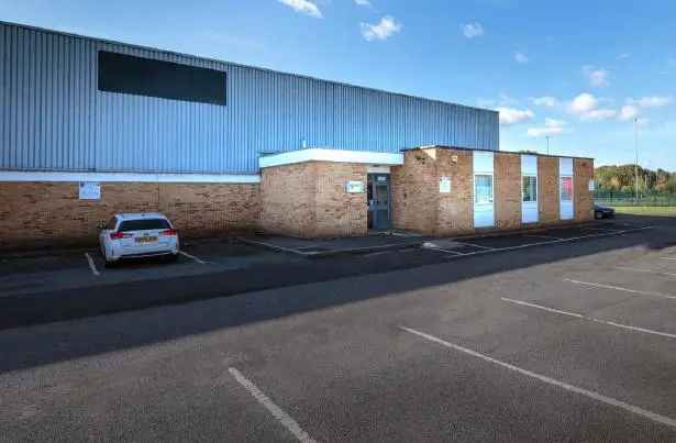 Modern Heathrow Warehouse Unit For Lease