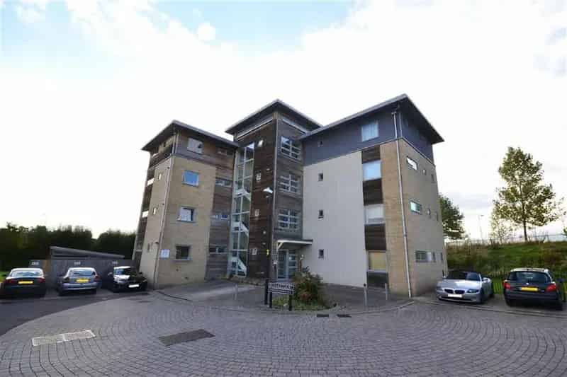 2 Bedroom Apartment for Sale - Modern Investment Opportunity