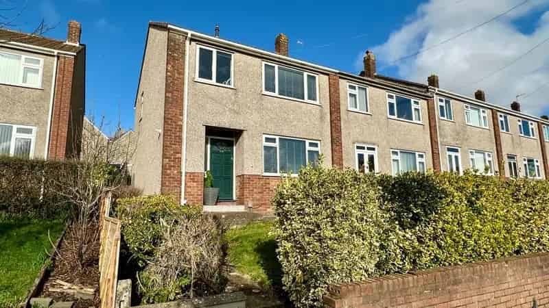 3 Bedroom House for Sale