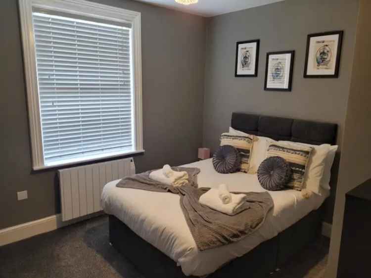 3 Bedroom Flat To Rent