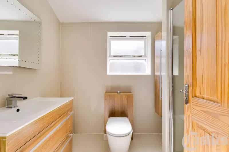 3 Bedroom Victorian Terrace House to Rent E5