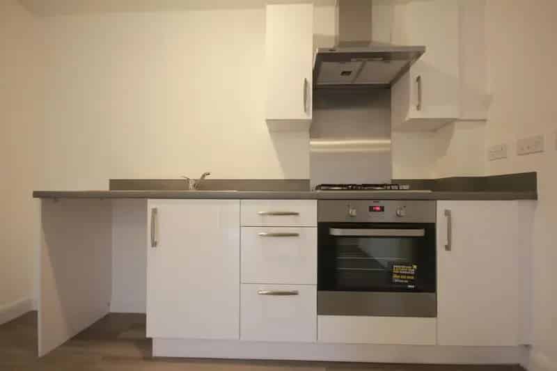 2 Bedroom Semi-Detached House Birmingham B5 Central Barratt Homes