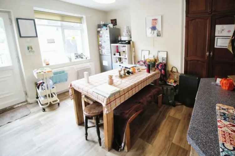 3 Bedroom Semi Detached House For Sale Sheffield S12