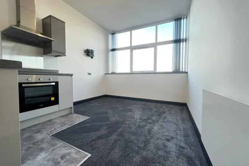 Harlow Studio Apartment Near Town Centre and Station