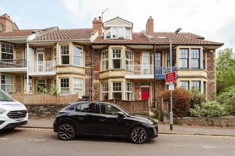 2 Bedroom Flat for Sale in Ashton BS3