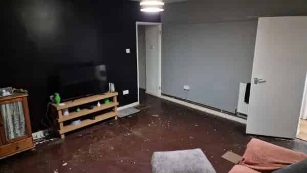Middle Floor Flat Dereham Road Balcony Communal Garden