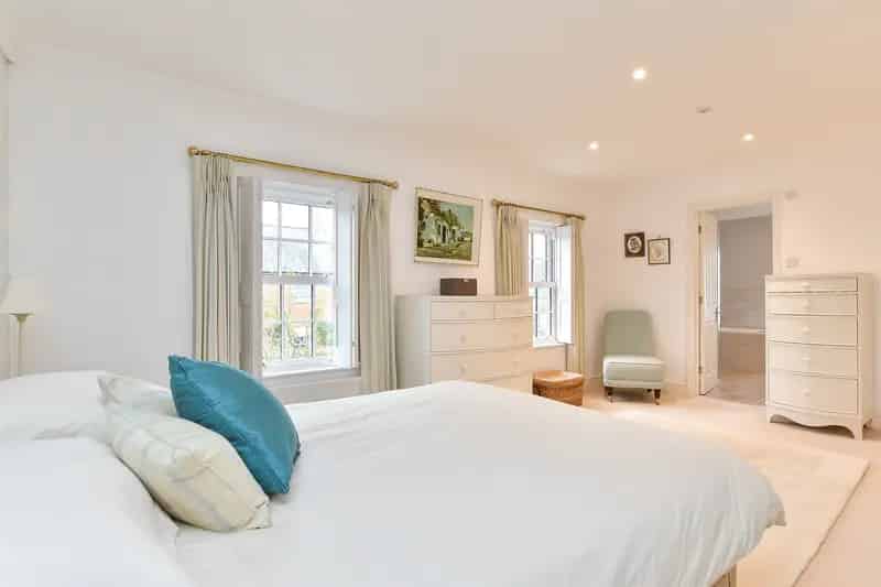 4 Bedroom Detached House for Sale Near Chichester