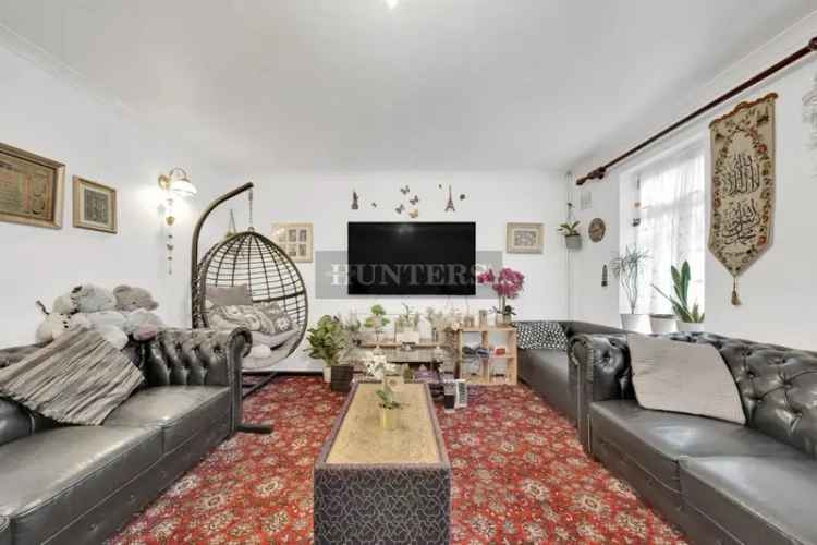 3 Bedroom House for Sale in London