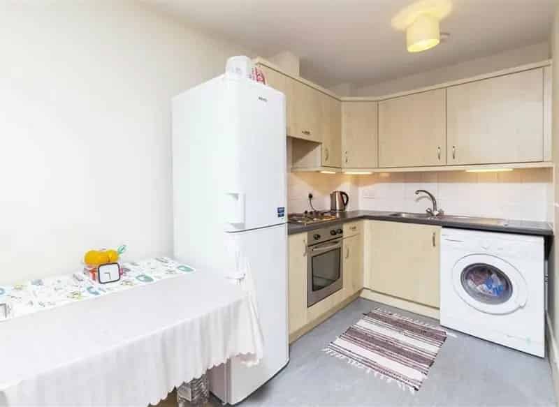 Modern One Bedroom Flat Near Lambeth North and Waterloo
