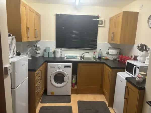 Spacious One Bedroom Ground Floor Flat with Parking and Accessibility Features