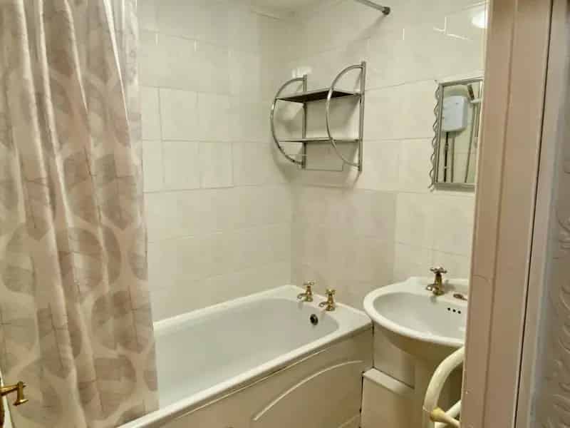2 Bedroom Flat For Sale Wylde Green