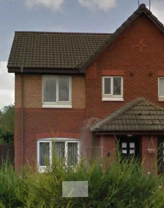3 Bed House Garston - Level Access Shower