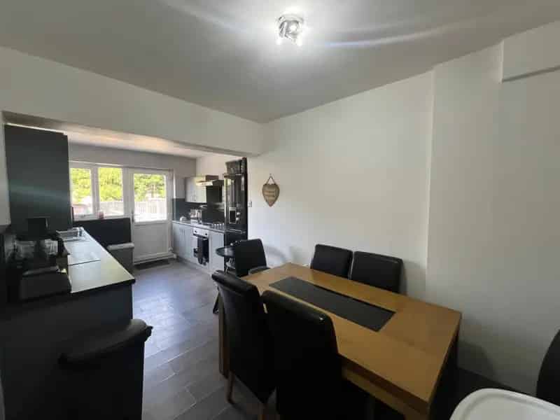 3 Bedroom House For Sale