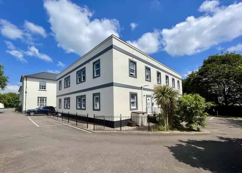 2 Bedroom Apartment for Sale in Exeter