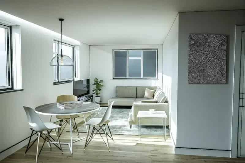 Refurbished 2-Bedroom Flat near River Thames Chiswick Station