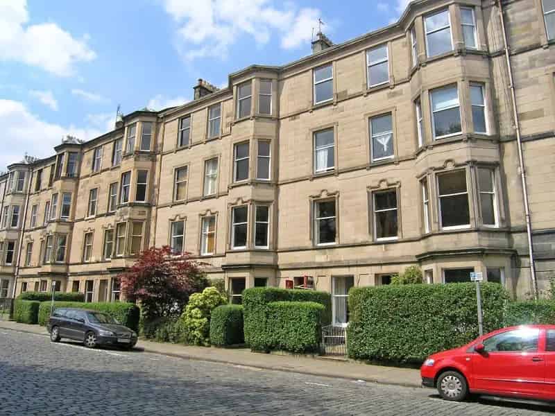 4 Bedroom Flat to Rent in Marchmont
